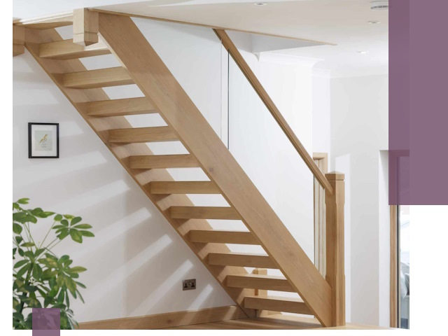 Изготовление деревянных лестниц под ключ в Ахтубинске для дома