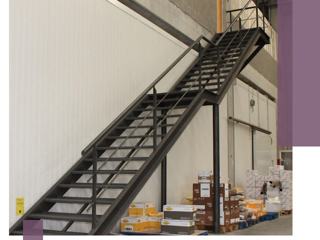 Лестницы для производства в Ахтубинске — изготовление и монтаж