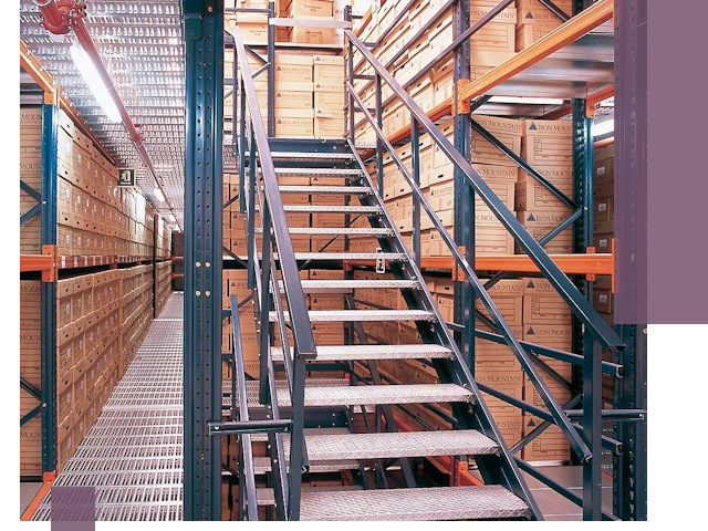 Лестницы складские прочные и безопасные под ключ в Ахтубинске