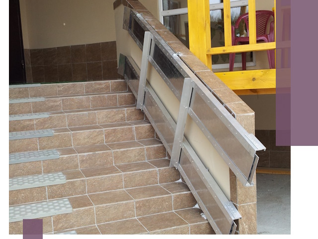 Откидные пандусы под ключ в Ахтубинске — монтаж и демонтаж