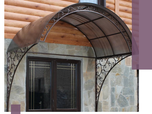 Арочные козырьки под ключ в Ахтубинске: изготовление и монтаж