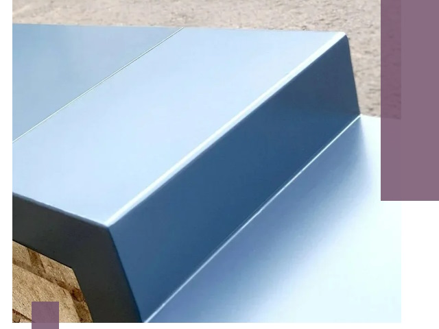 Крышки на парапет в Ахтубинске: изготовление и монтаж под ключ